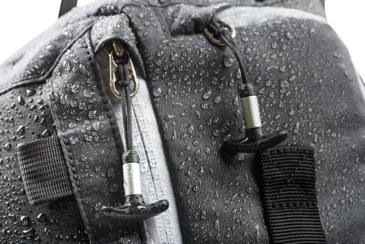 Produktbild Think Tank PhotoCross 10 carbon gray (Fotorucksack, 7.50 l)