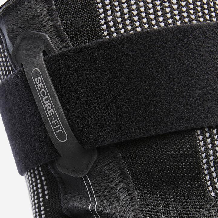 Produktbild Decathlon Kniebandage rechts/links Stufe 3 (2)