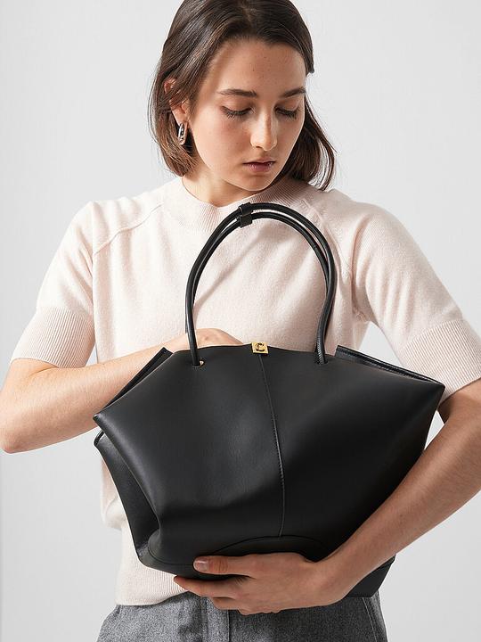 Immagine prodotto Coccinelle Kamy Handbag Smooth Leather