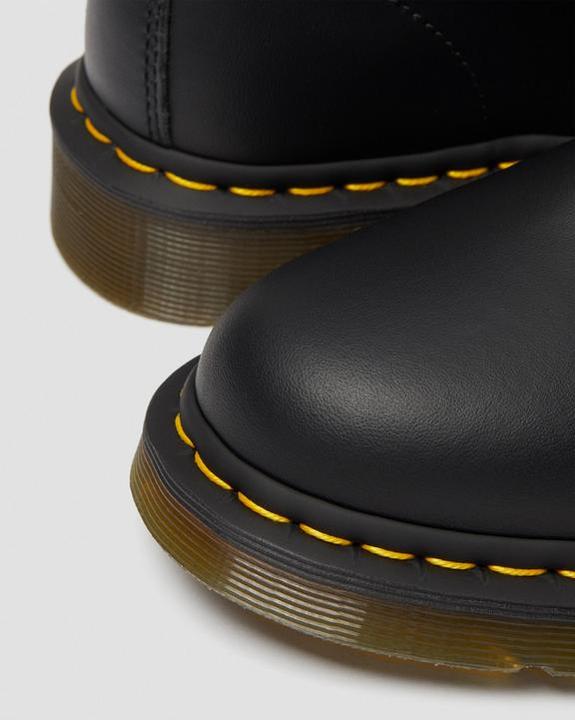 Actual product image Dr. Martens Boots (38)
