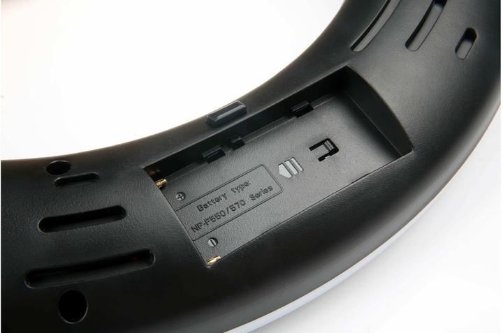 Actual product image Viltrox VL-600T Lightstand Kit (Ring light)