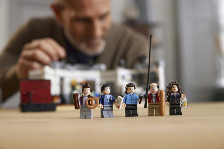 Image du produit LEGO Seinfeld (21328, LEGO Ideas, LEGO difficiles à trouver)