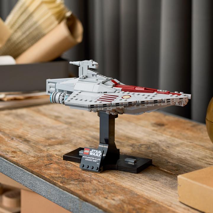 Produktbild LEGO Assault Ship der Acclamator-Klasse (LEGO Star Wars)