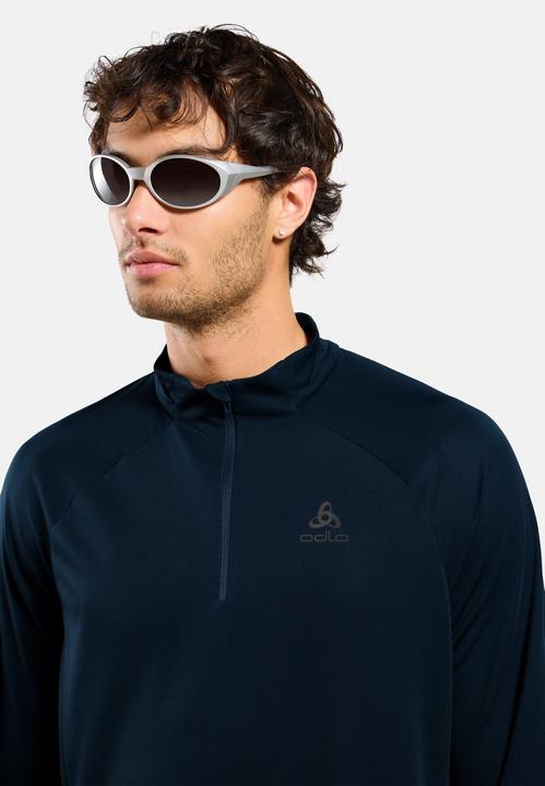 Actual product image Odlo ESSENTIAL 1/2 ZIP (M)