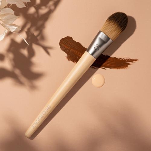Actual product image EcoTools Classic Foundation Brush (Foundation)