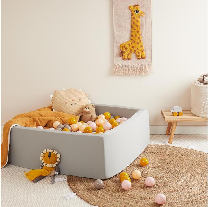 Beige, Grigio caldo, Rosa, Senape