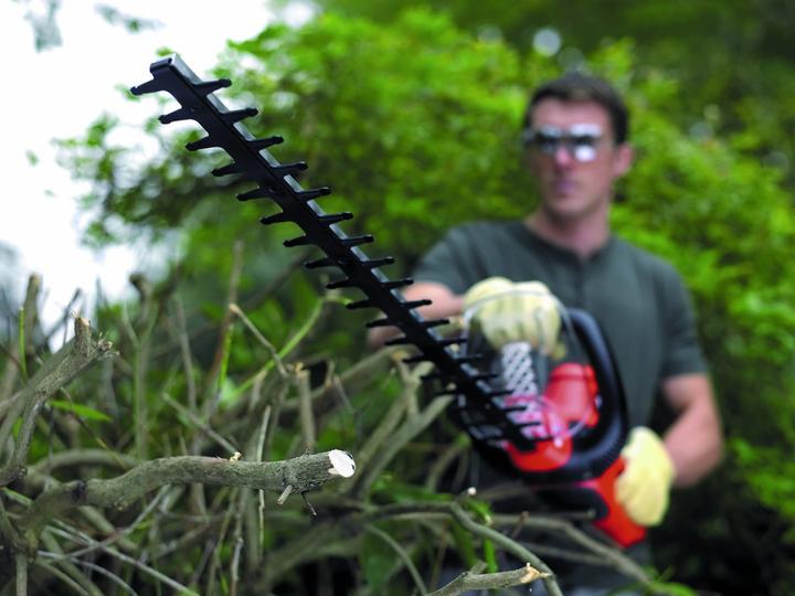 Produktbild Black & Decker Gt7030 (Elektroheckenschere)