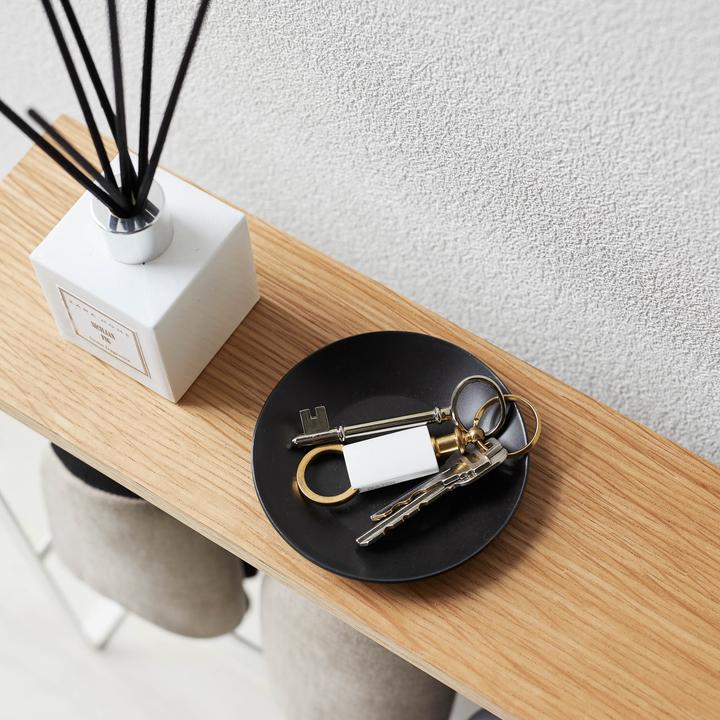 Immagine prodotto Yamazaki Portapantofole con ripiano in legno TOWER