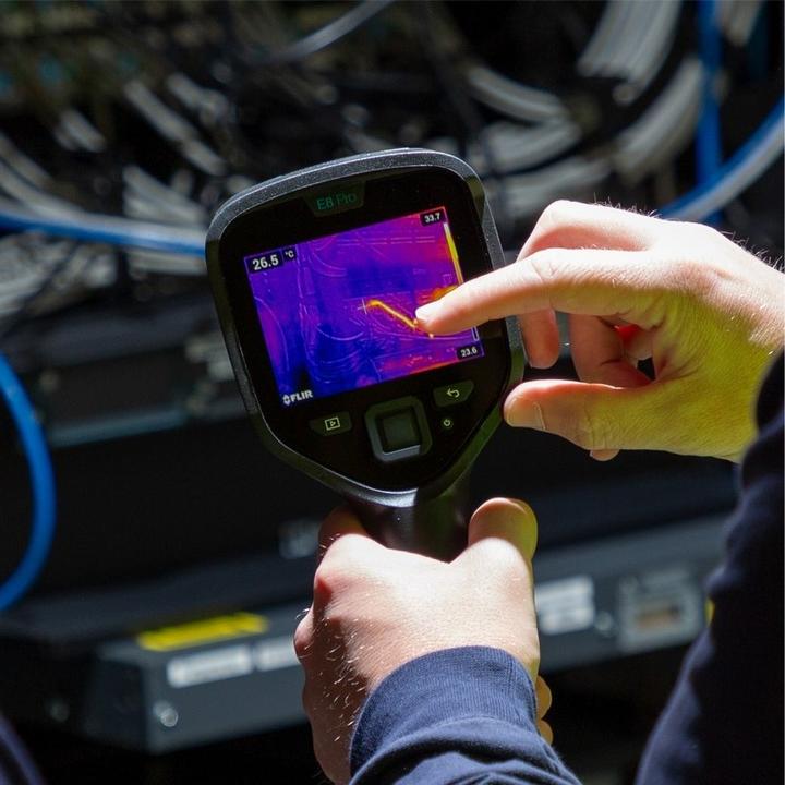 Image du produit Flir E8 Pro Caméra thermique -20 à +550°C 320 x 240 pixels 9Hz écran tactile