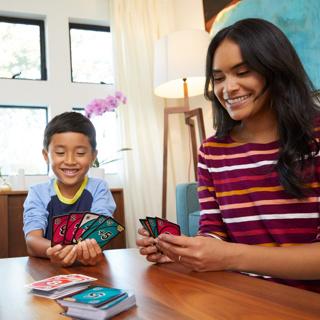 Produktbild Mattel Games Uno Flip (Multilingual)