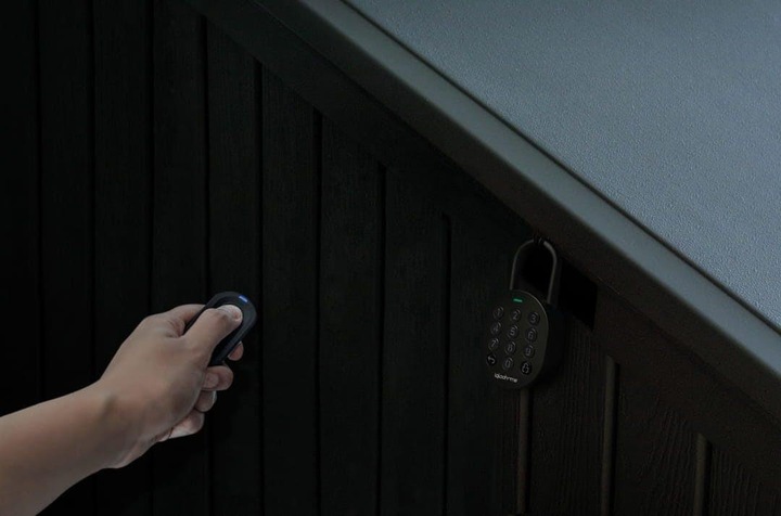 Actual product image Igloohome Keyfob Bluetooth
