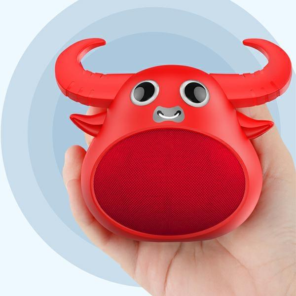 Actual product image Awei Y335 red speaker