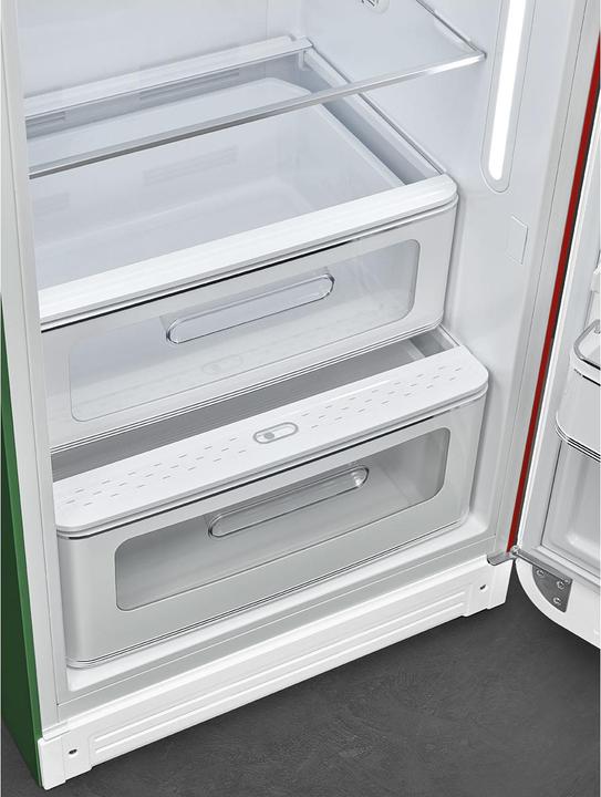 Actual product image Smeg Retro Style FAB28RDIT5 (270 l)