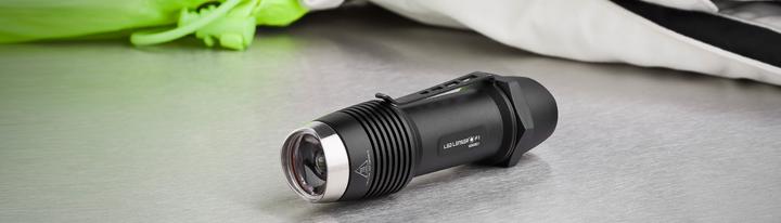 Produktbild Ledlenser F1 (8.80 cm, 400 lm)