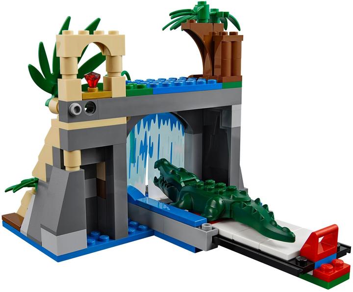Actual product image LEGO Mobile Jungle Lab (60160, LEGO City)