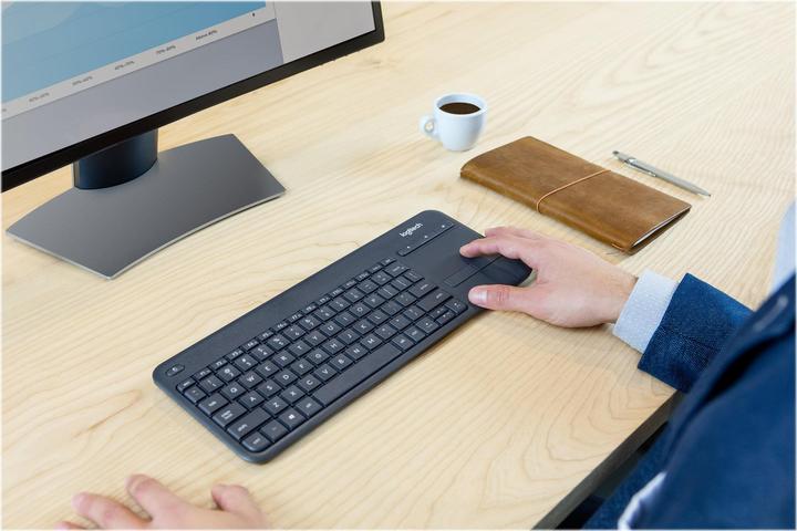 Actual product image Logitech K400 Plus (CH, Wireless)