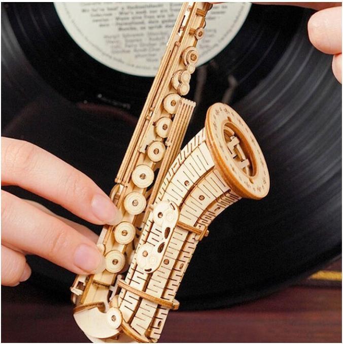 Actual product image Robotime Rolife 3D wooden puzzle saxophone 136 pieces (136 pieces)