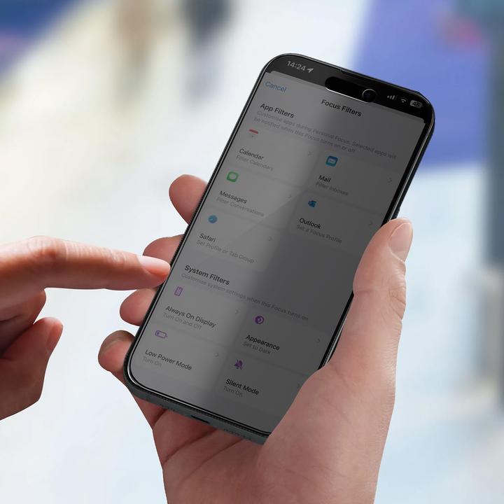 Productafbeelding PanzerGlass Privacy Screen Protector iPhone 2023 6.1" Pro Ultra-Wide Fit (1 Pcs., Apple iPhone 15 Pro)