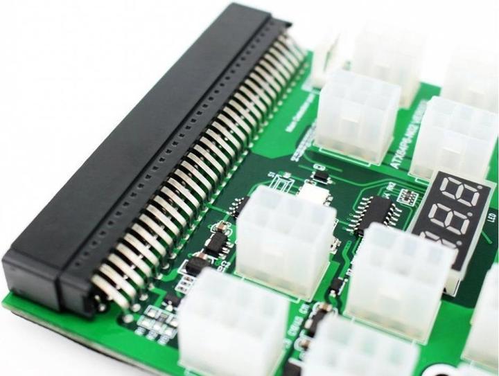 Produktbild PowerGuard Adapter für HP Server Netzteil 12x 6-pin PCI-E Breakout Board
