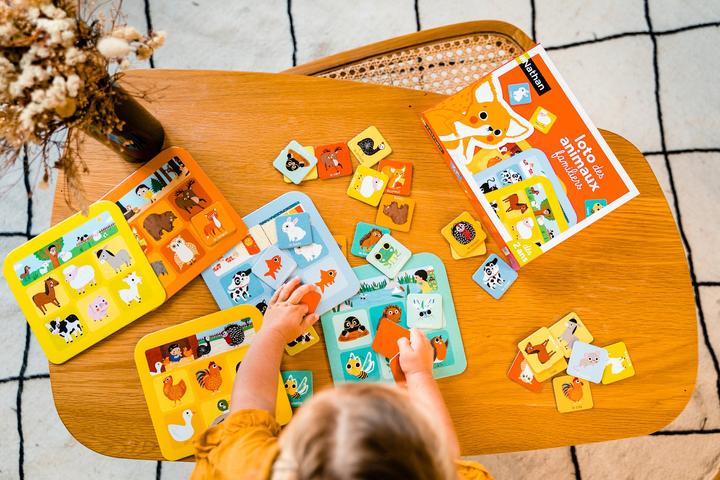 Produktbild Nathan 30053 Brettspiel Kartenspiel Matching (Französisch, 1 - 5 Spieler)