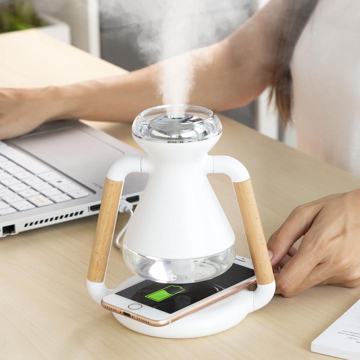 Actual product image InnovaGoods Humidifier, aroma diffuser and wireless charger, 3-in-1 Misvolt (230 ml)