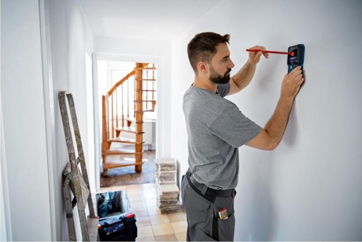 Produktbild Bosch Professional Ortungsgerät GMS 120-27 mit Tasche 2 x 1,5 V LR6-Batterie (AA)