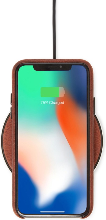 Produktbild Decoded Qi Charging Ladepad für iPhones/Smartphones Cinnamon Brown (10 W)