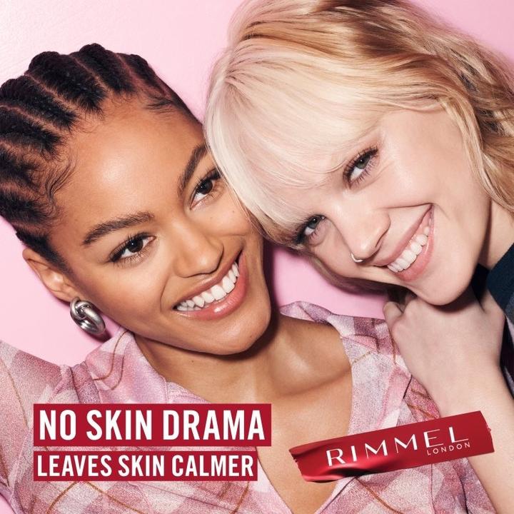 Productafbeelding Rimmel London Kind & Free Glow It Up Moisturising Skin Tint (Diepe Chocolade)