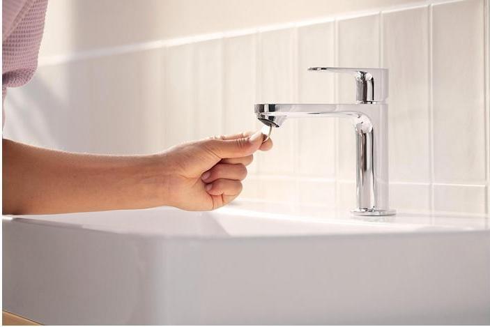 Produktbild hansgrohe HG Einhebel-Waschtischmischer Rebris S 110 CoolStart, ohne Ablaufgarnitur chrom