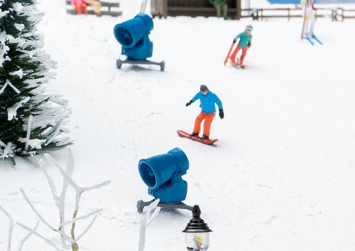 Actual product image Faller 2 snow cannons