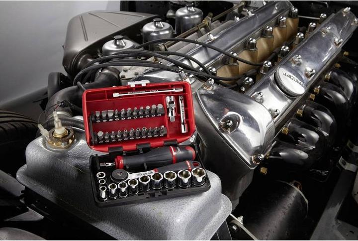 Actual product image Facom Socket wrench set metric 1/ (1/4", 10 mm, 11 mm, 12 mm, 13 mm, 14 mm, 6 mm, 7 mm, 8 mm, 9 mm)