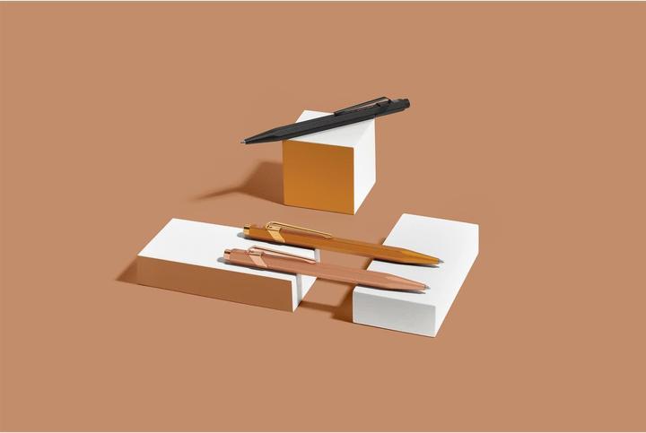 Actual product image Caran d'Ache 849 Goldbar (0.70 mm, HB, 1 x)