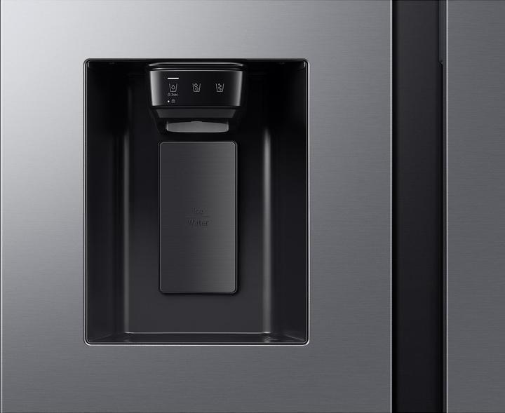 Actual product image Samsung RS70F65KETWS (640 l)