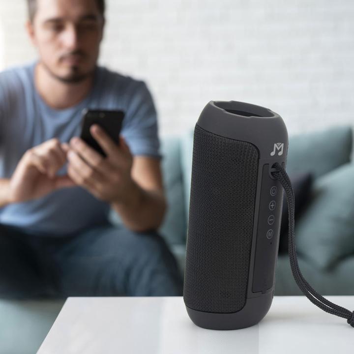 Actual product image Technaxx Bluetooth speaker, black, with microphone and FM radio function (10 h, Battery operated)