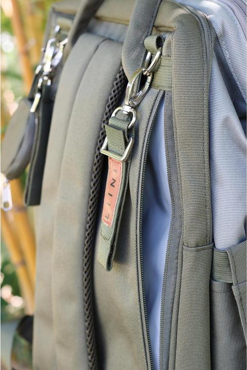 Actual product image Liini Changing rucksack olive rPET