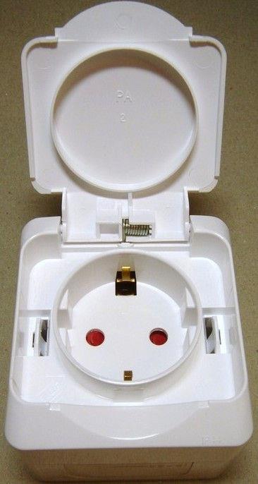 Produktbild Schneider Socket Single Ip44 White Cedar+