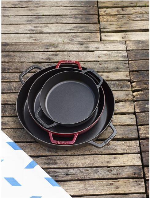 Actual product image Staub Casserole (Pot, Cast iron, 20 x 5.50 cm)