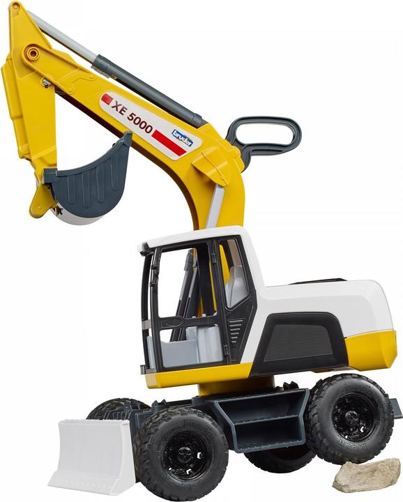 Actual product image Bruder Mobile excavator