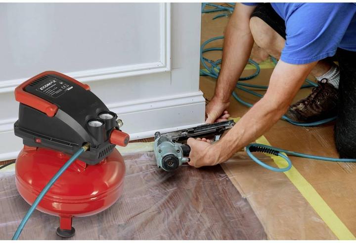 Actual product image Toolcraft Air compressor, 11 l, 230 V, 8 bar (8 bar, 11 l)