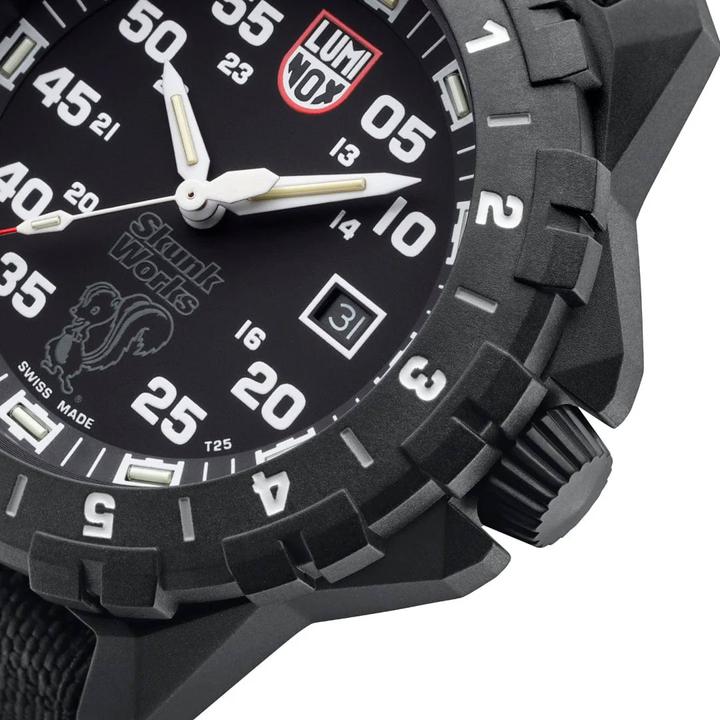 Produktbild Luminox F-117 Nighthawk 6440 Series Skunk Works Heritage (Fliegeruhr, 44 mm)