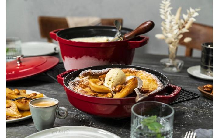 Actual product image Staub 4tlg. Cocotte (Cast iron, Iron, 24 x 21.60 cm)