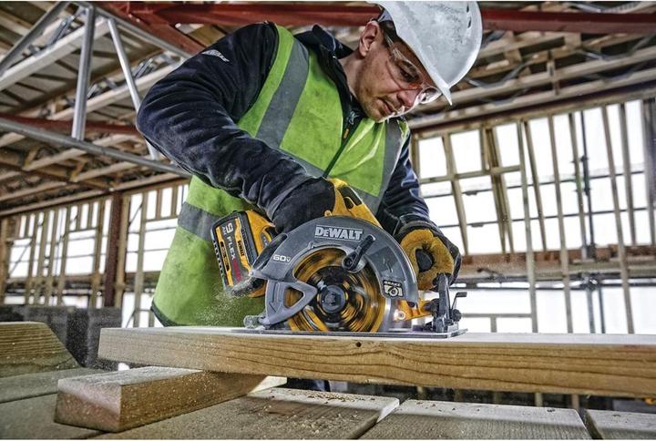 Actual product image DeWalt DCS 578