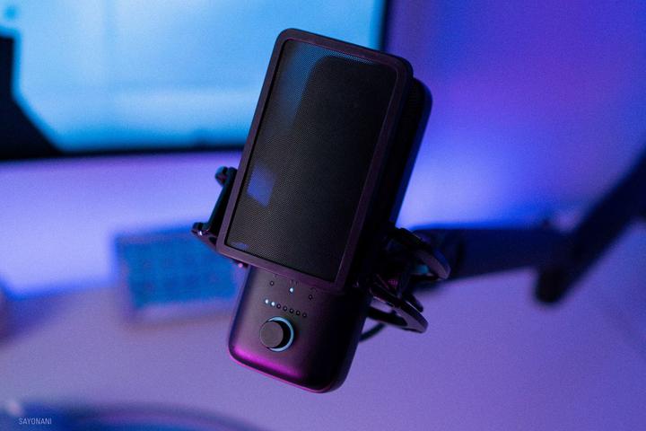 Actual product image Elgato Wave:3