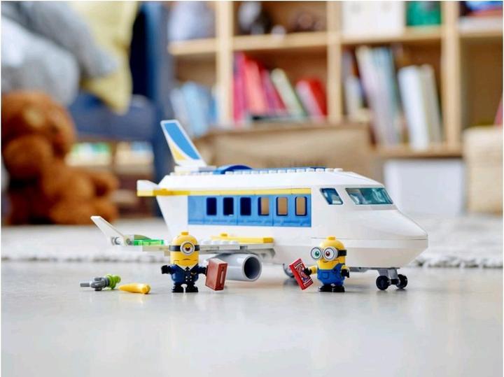 Actual product image LEGO Airplane (75547, LEGO Minions)