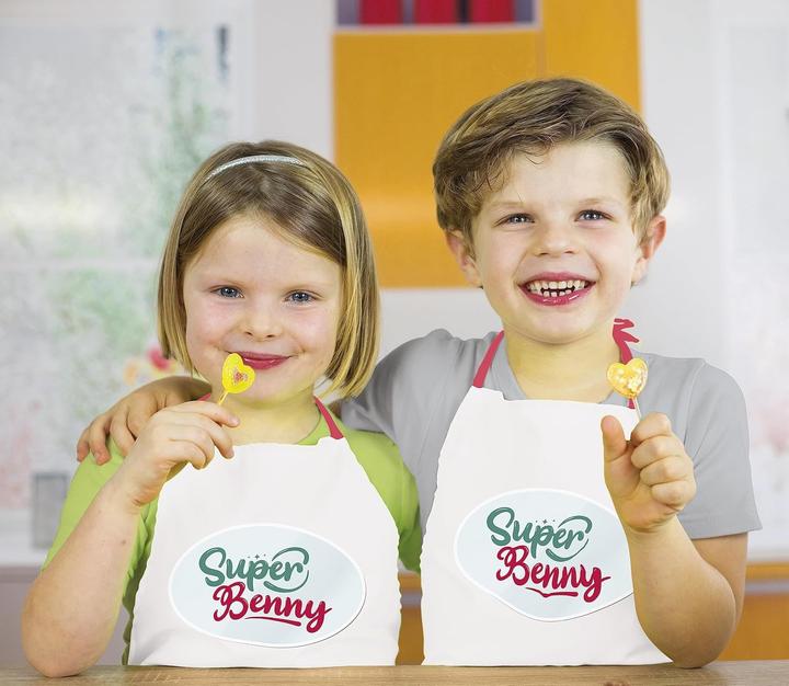 Actual product image Smoby Super Benny Kitchen of Delights with 32 accessories. Including Super Benny's apron, a recipe book