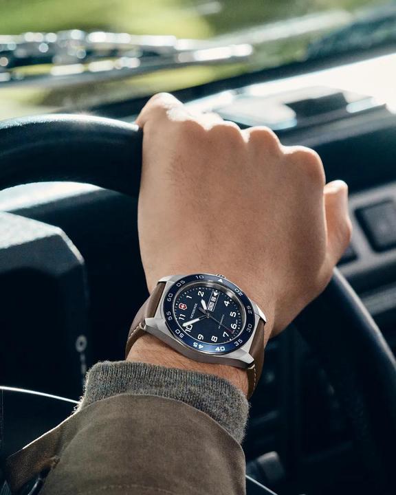 Produktbild Victorinox Swiss Army (Swiss Made, 42 mm)