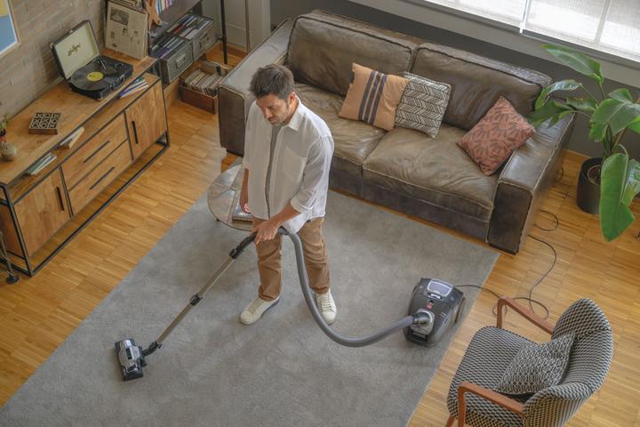 Actual product image Hoover HE520PET - Stofzuiger met zak Pet - 3,5 l