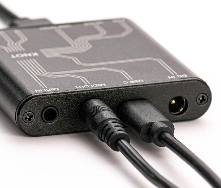 Actual product image Intech Studio Knot (Controller)