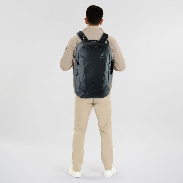 Actual product image Deuter Gigant Daypack 33 cm Laptopfach (33 l)