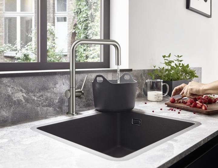 Produktbild hansgrohe Talis M54 Einhebel-Küchenmischer U 220 (edelstahl finish)